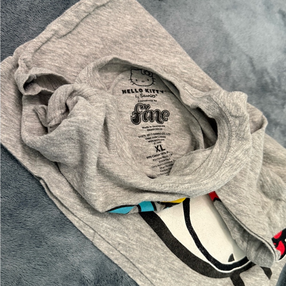 Hello Kitty Gray 'Nerd Alert' Kids T-Shirt - Picture 3 of 3